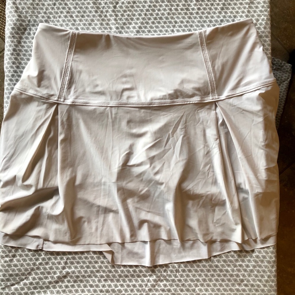 White Lulu skirt